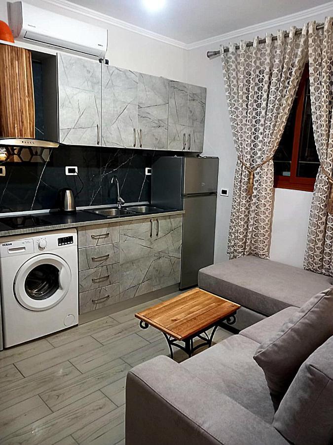 Villa Heljos Apartaments Vlorë エクステリア 写真
