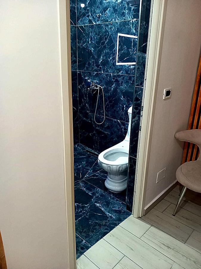 Villa Heljos Apartaments Vlorë 部屋 写真