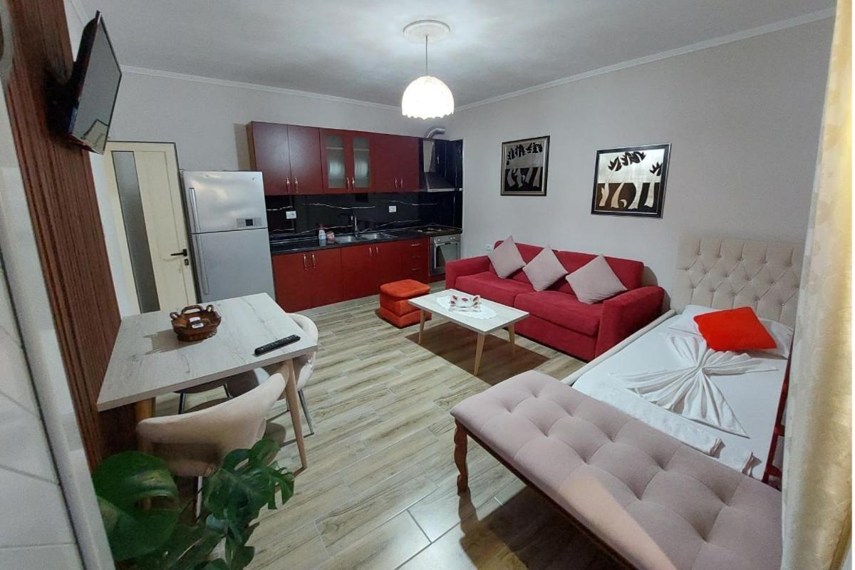 Villa Heljos Apartaments Vlorë エクステリア 写真