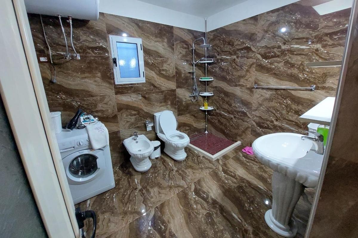 Villa Heljos Apartaments Vlorë エクステリア 写真