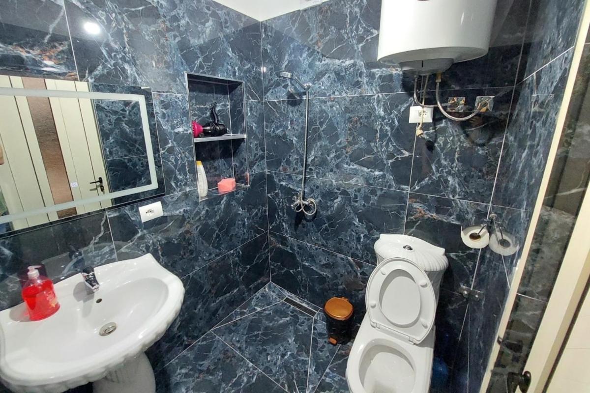 Villa Heljos Apartaments Vlorë エクステリア 写真